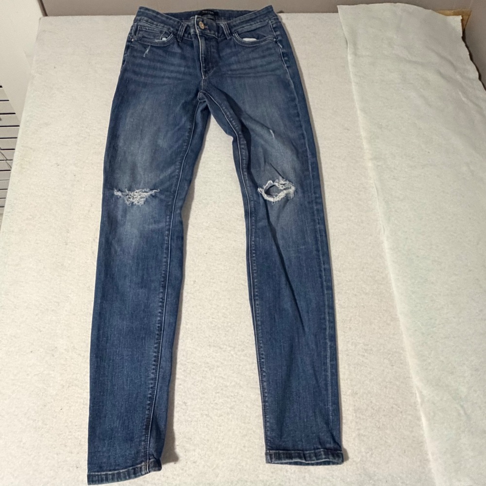 White House Black Market Skimmer Jeans 4 Medium Wash Distressed Ripped Skinny